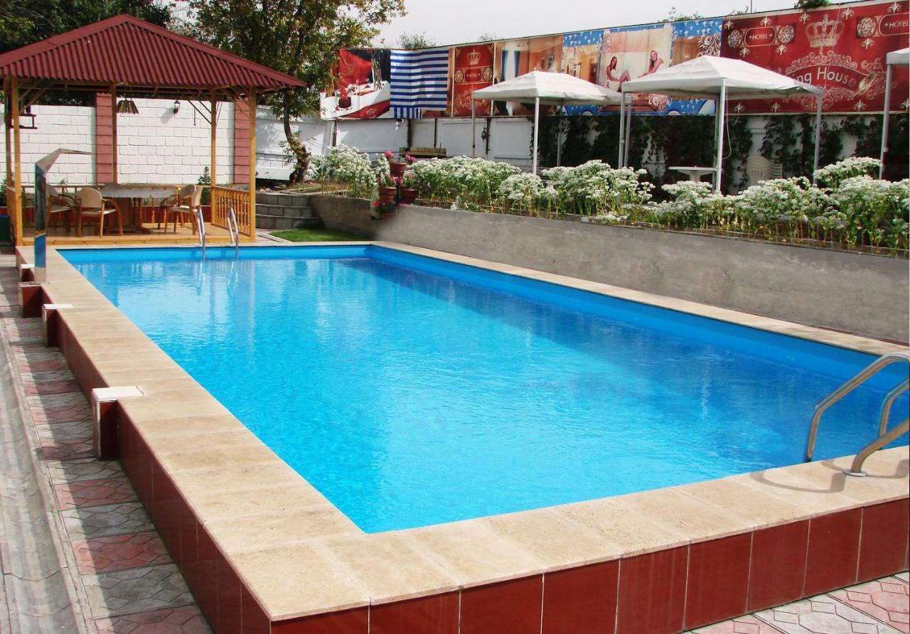 King House Hotel Bischkek Exterior foto